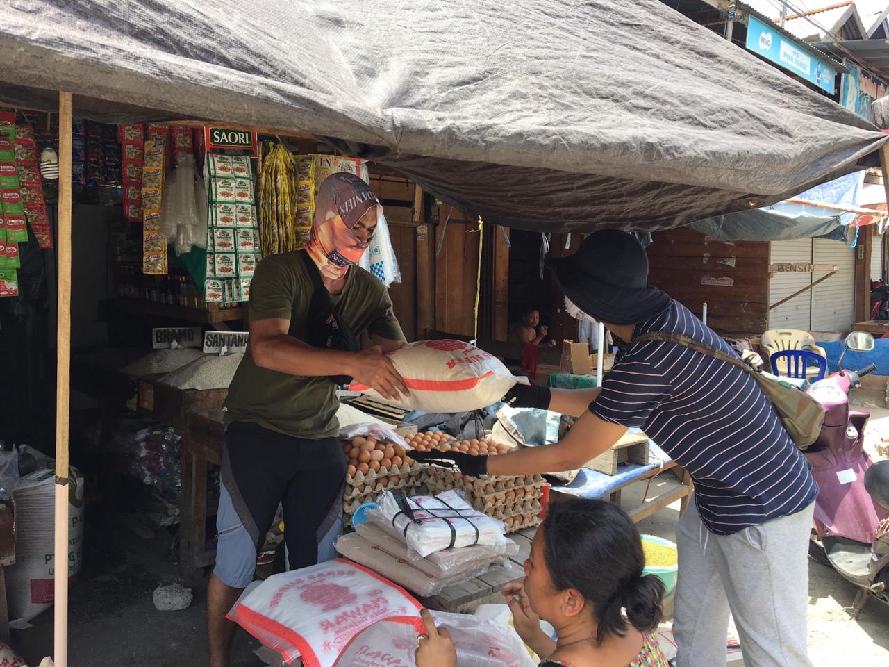 Relawan untuk Distribusikan Bantuan di Palu
