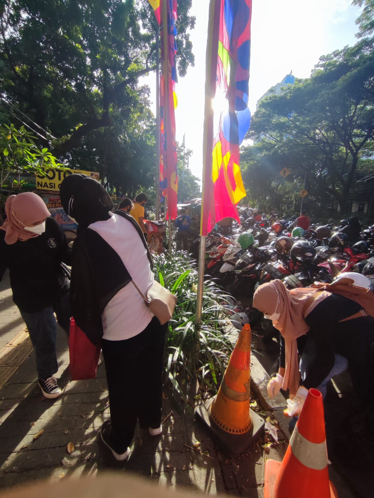 Galeri aktivitas ✅ Sampahmu Bukan Warisan: Clean Up & Trash Audit ke-4
