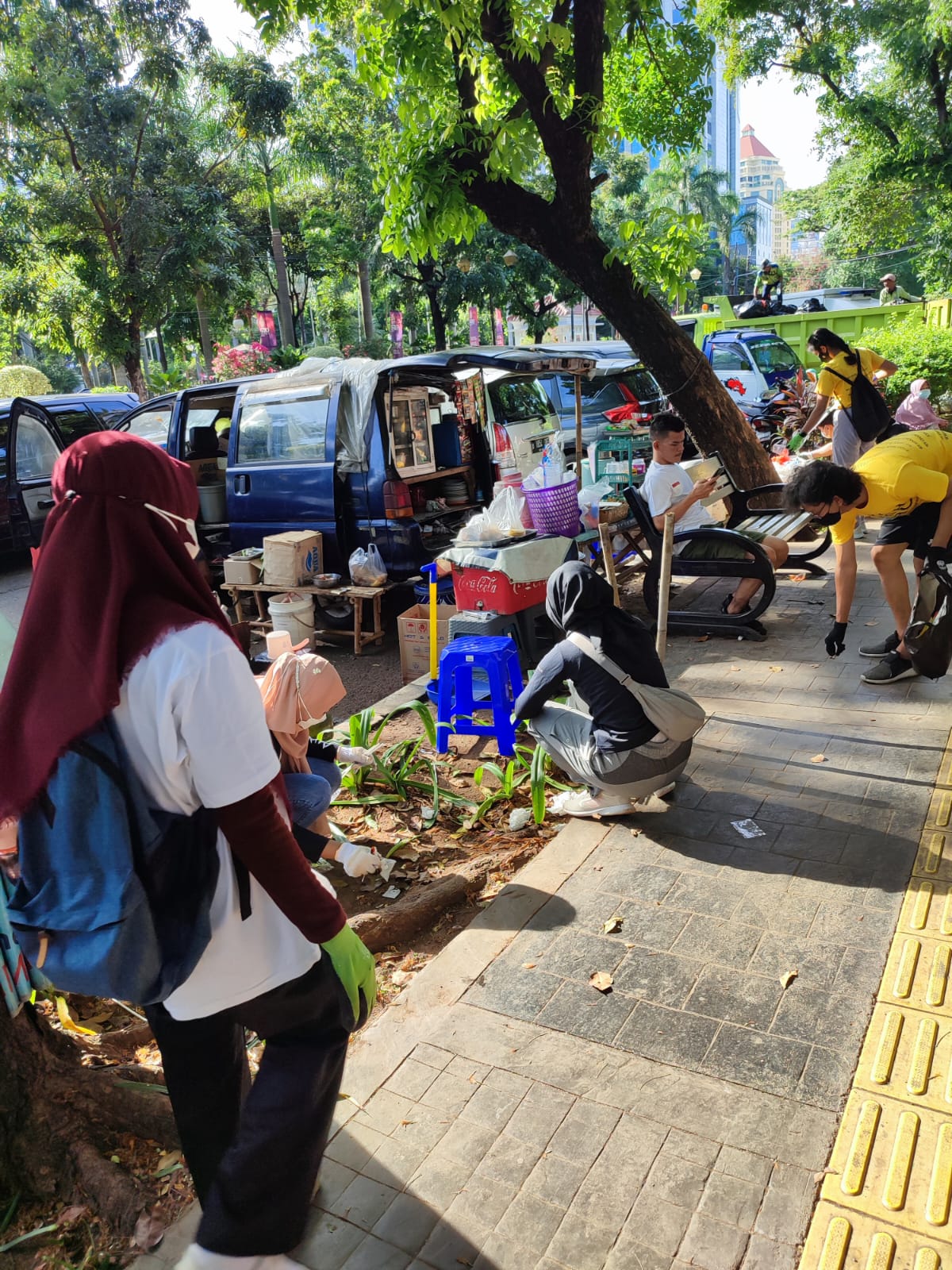 Galeri aktivitas ✅ Sampahmu Bukan Warisan: Clean Up & Trash Audit ke-5