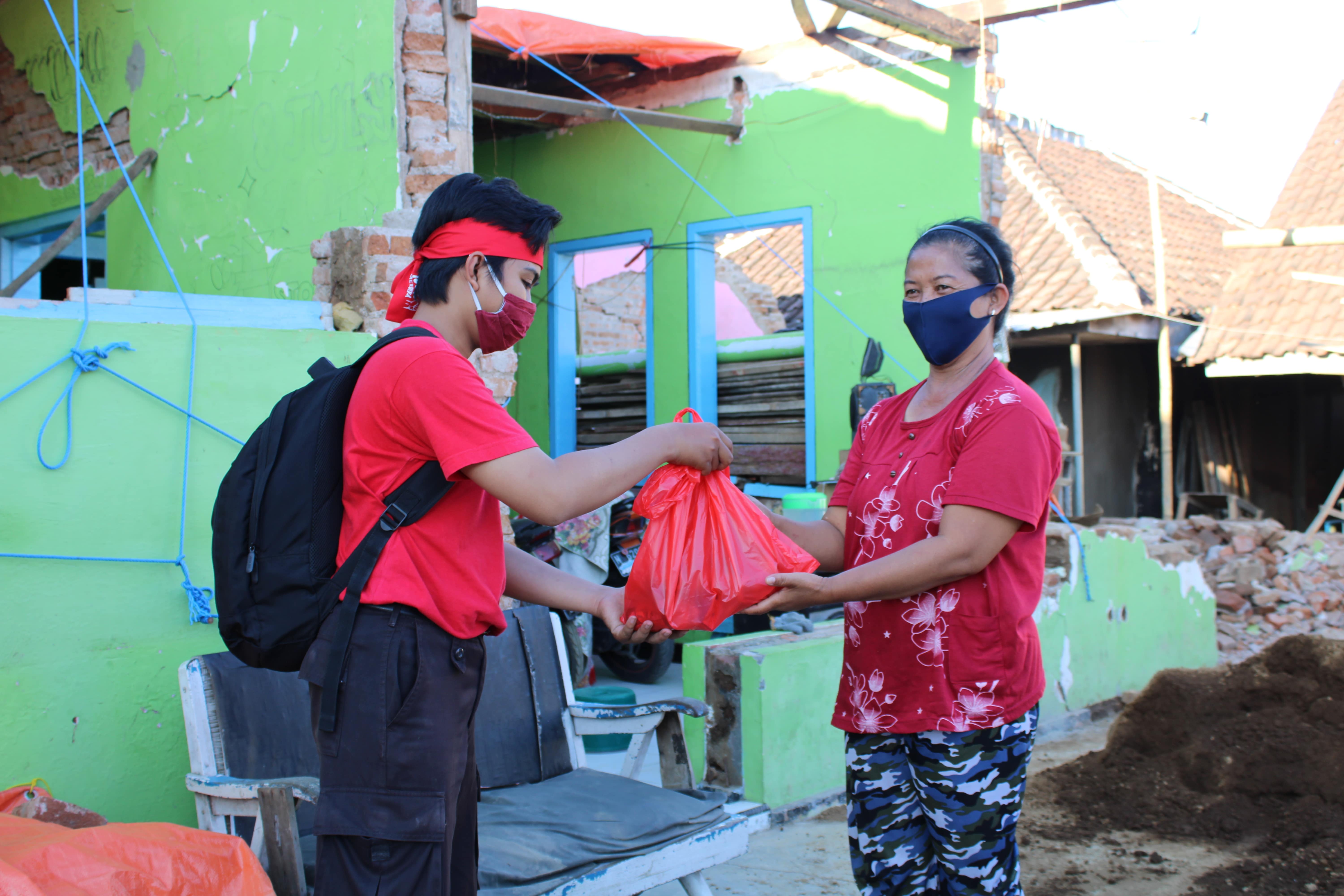 Galeri aktivitas Relawan Dapur Mustikarasa ke-2