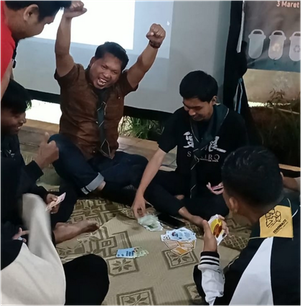 Galeri aktivitas Open Call Main Kartu Rumah Minim Sampah - Cilandak ke-3