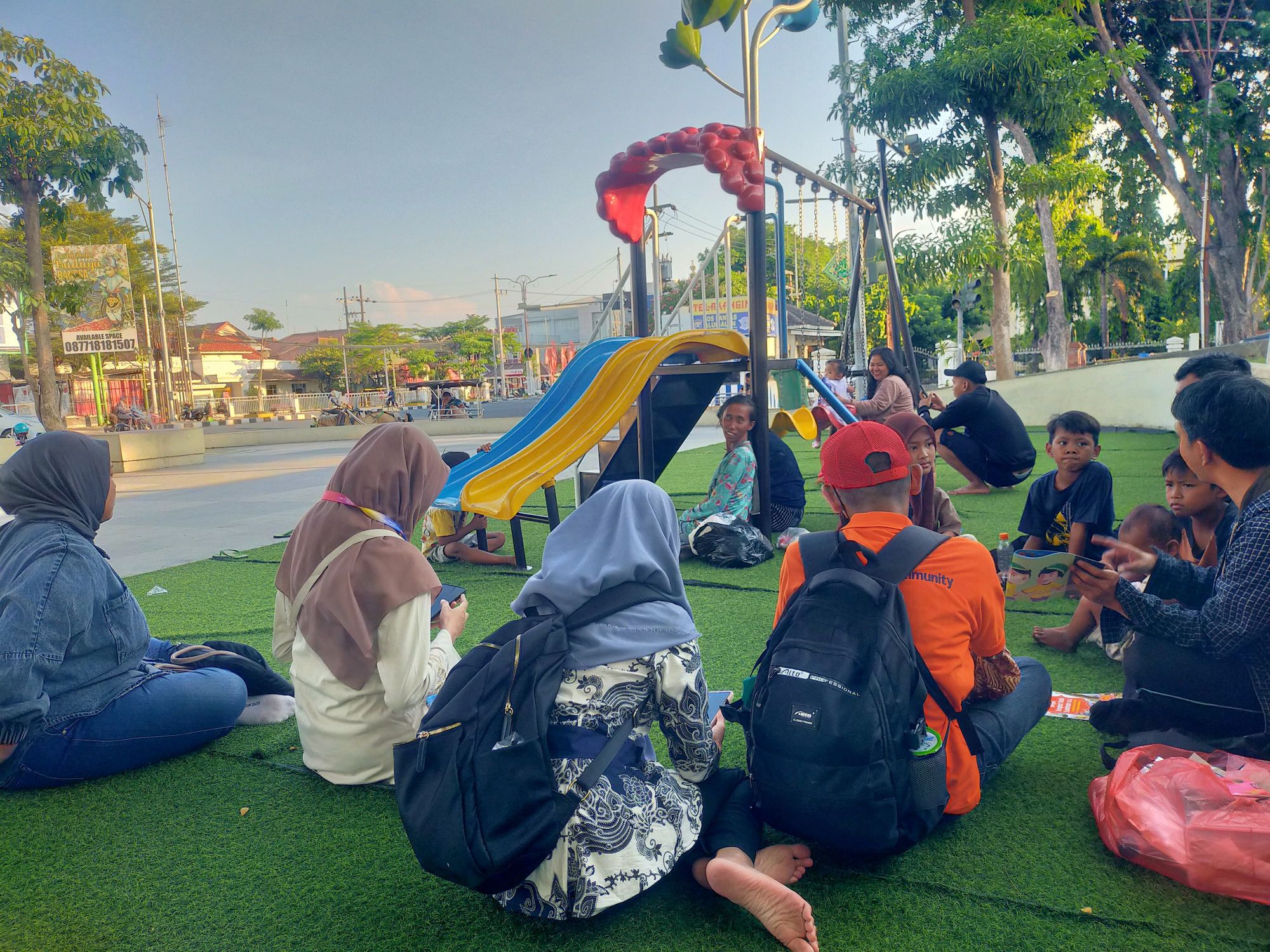 Galeri aktivitas Open Volunteer RYTI Mengajar  - Kegiatan Offline ke-5