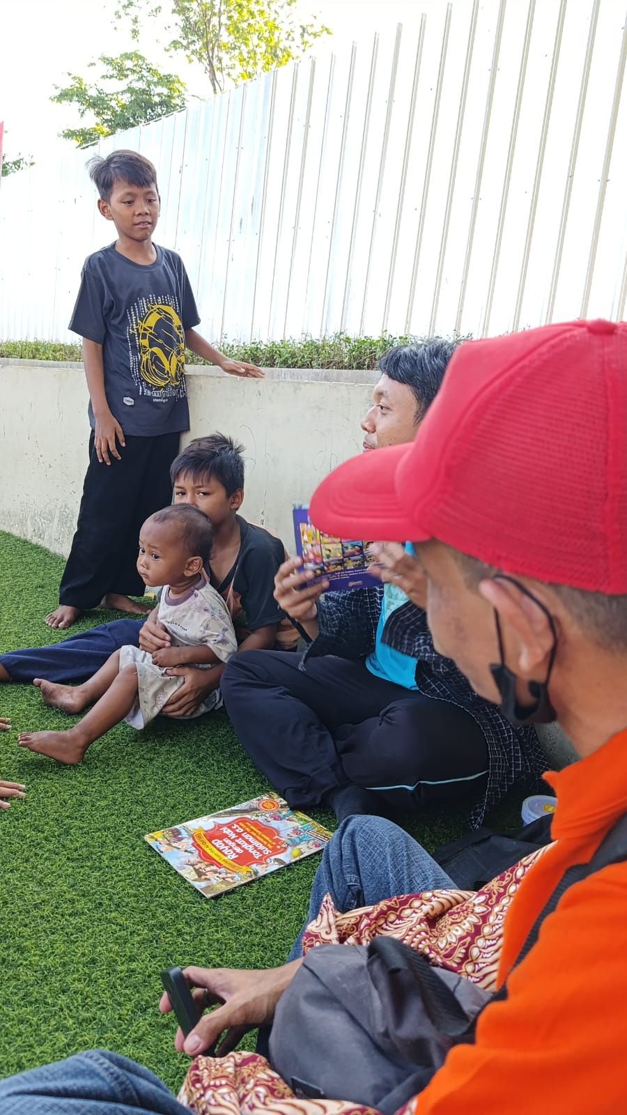 Galeri aktivitas Open Volunteer RYTI Mengajar  - Kegiatan Offline ke-6