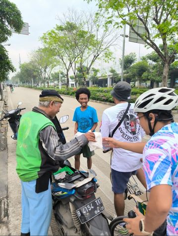 Galeri aktivitas Memasak sambil Berbagi tanpa kemasan Dan polusi  ke-4