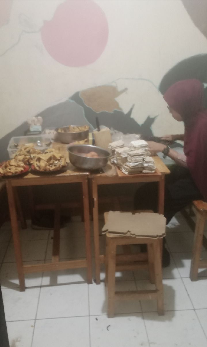 Galeri aktivitas Memasak sambil Berbagi tanpa kemasan Dan polusi  ke-5