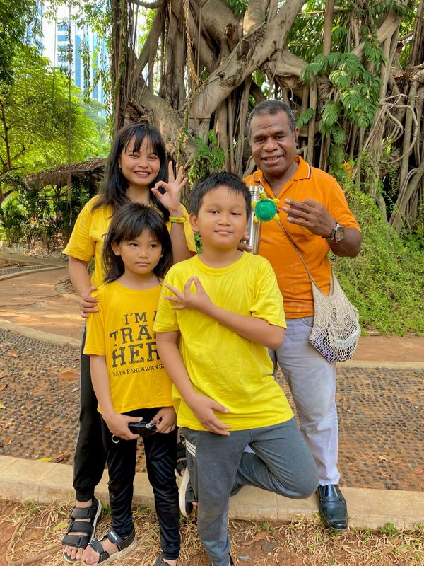 Galeri aktivitas Clean up Trash Hero Jakarta ke-217 ke-9