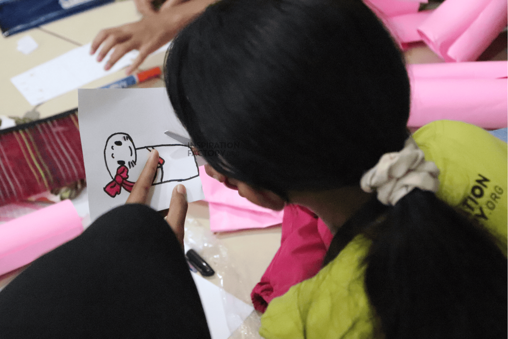 Galeri aktivitas PAINT FOR EARTH, PLAY WITH JOY ke-3