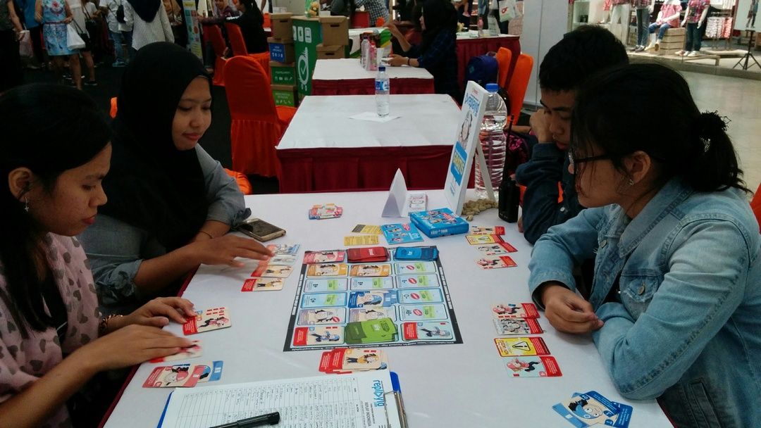 Galeri aktivitas Edukasi Donor Darah MENYENANGKAN dengan BOARDGAMES ke-3