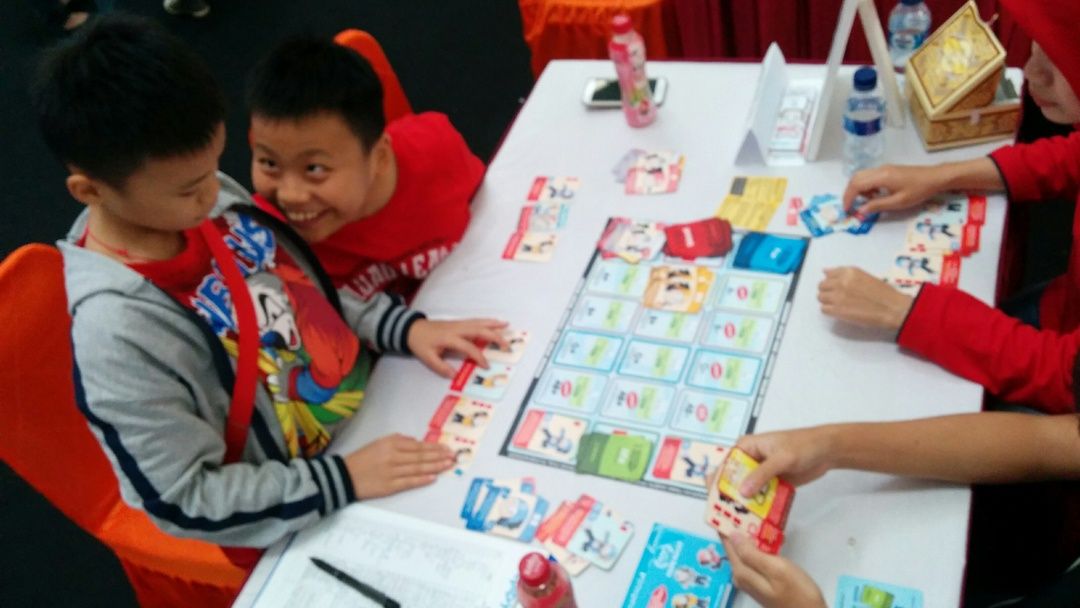 Galeri aktivitas Edukasi Donor Darah MENYENANGKAN dengan BOARDGAMES ke-4