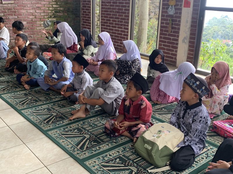 Galeri aktivitas Volunteer Jejak Qurban untuk Gen Z ke-6