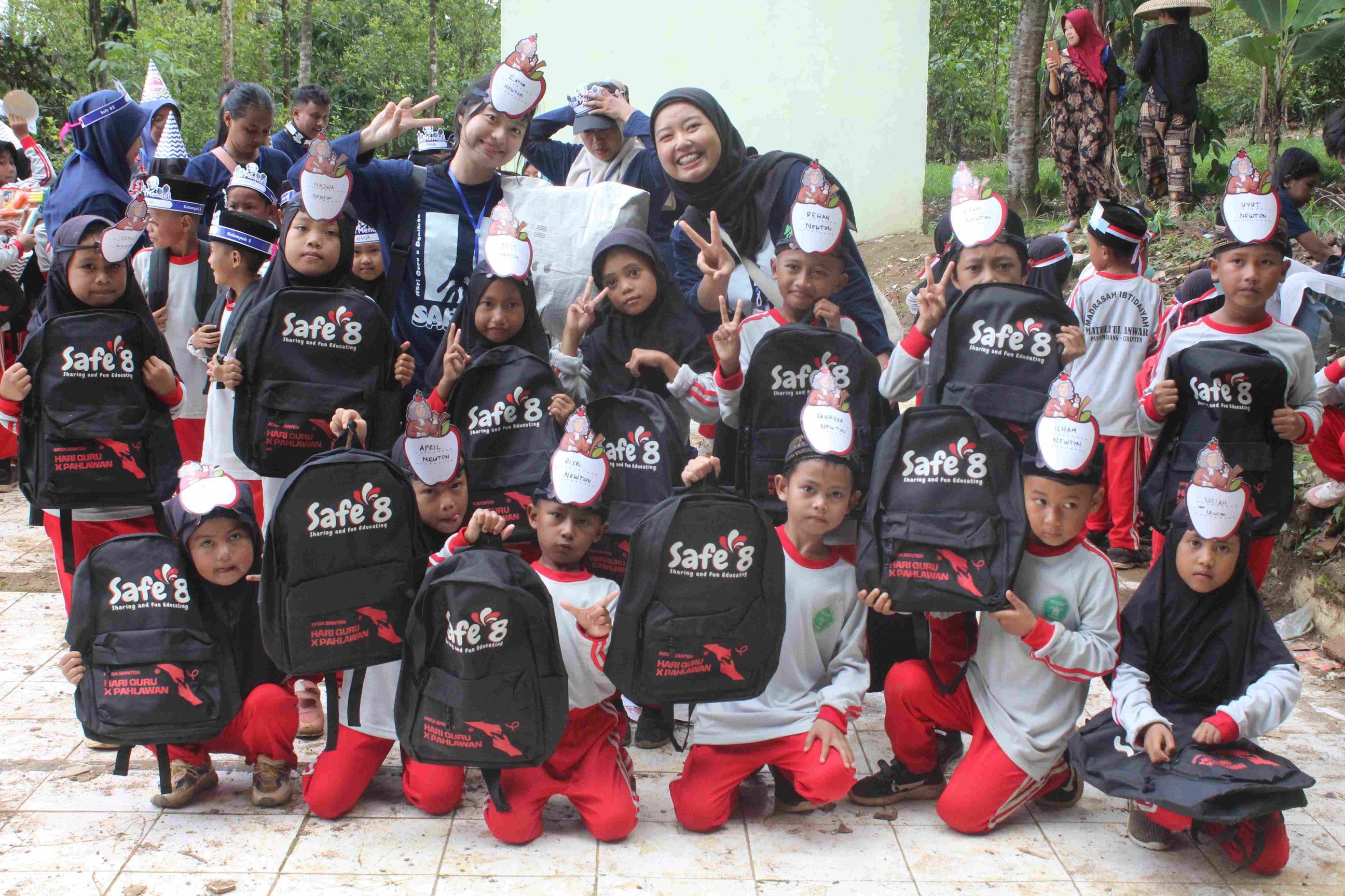 Galeri aktivitas Sharing and Fun Educating #9 ke-14