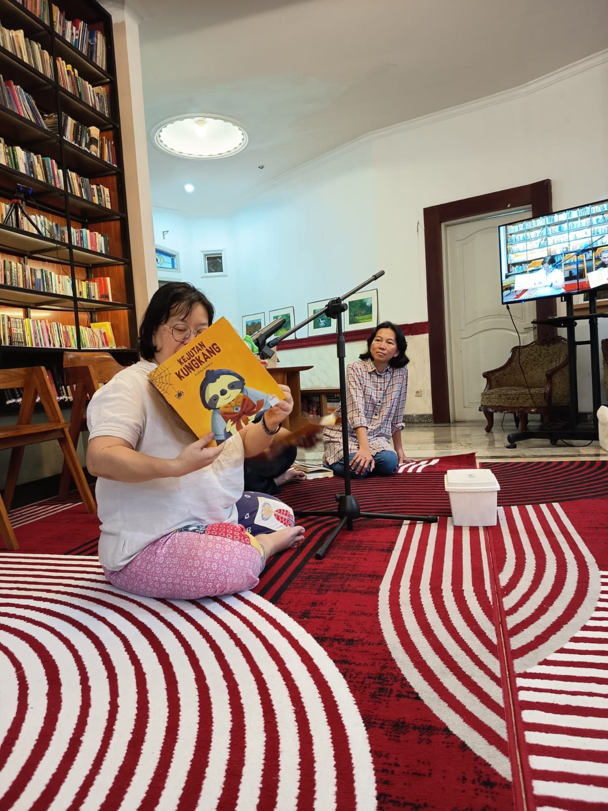 Galeri aktivitas Klub Buku bareng Gernas Tastaba (Luring) ke-2